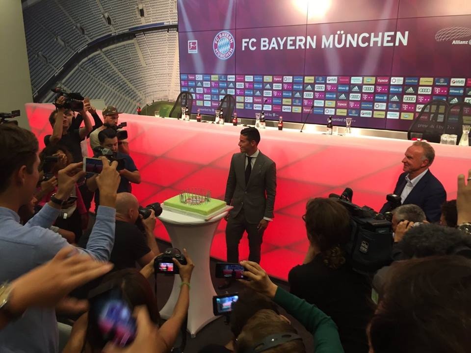 James Rodriguez sang Bayern Munich anh 10