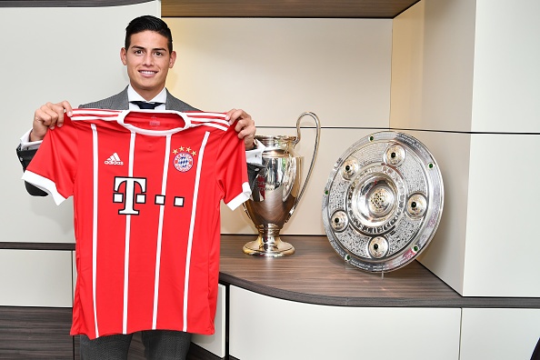 Bayern gay bat ngo cho James Rodriguez trong ngay ra mat hinh anh