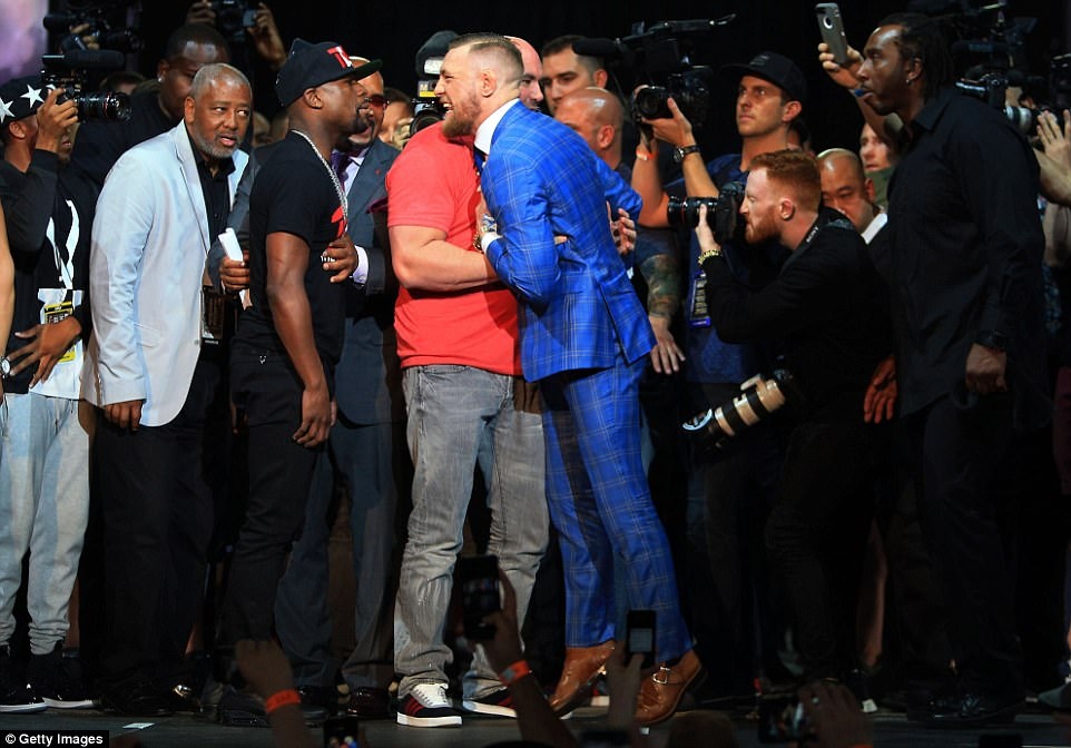 McGregor vs Mayweather anh 1