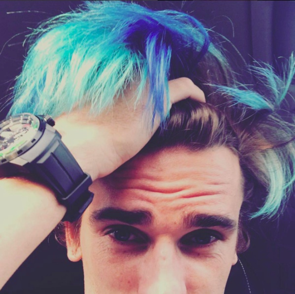 Griezmann đổi kiểu tóc ảnh 11 Griezmann doi kieu toc anh 11