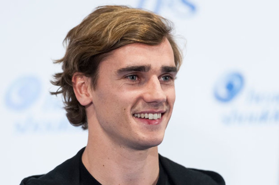 Griezmann đổi kiểu tóc ảnh 3 Griezmann doi kieu toc anh 3