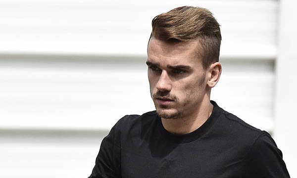 Griezmann đổi kiểu tóc ảnh 2 Griezmann doi kieu toc anh 2