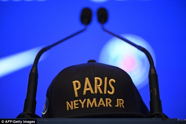 Neymar sang PSG anh 11