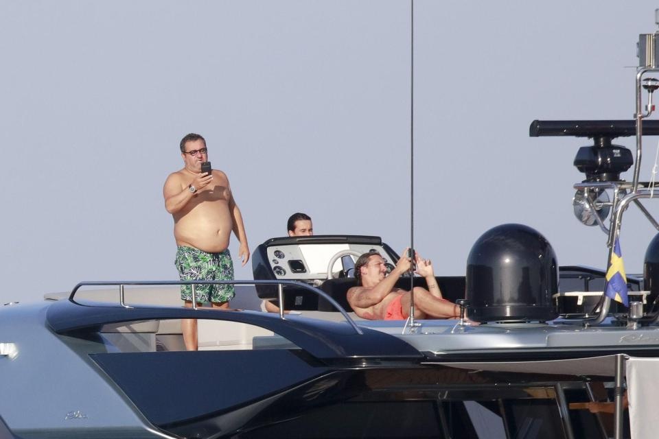 Ibrahimovic nghỉ dưỡng ảnh 1 Ibrahimovic nghi duong anh 1