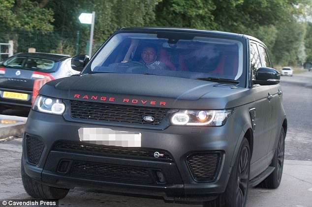 sao MU den san tap anh 8