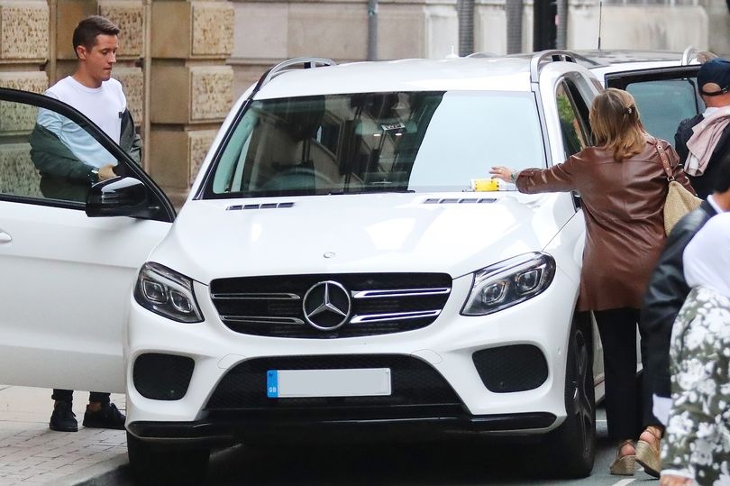 sao MU đi ăn sinh nhật Herrera ảnh 2 sao MU di an sinh nhat Herrera anh 2