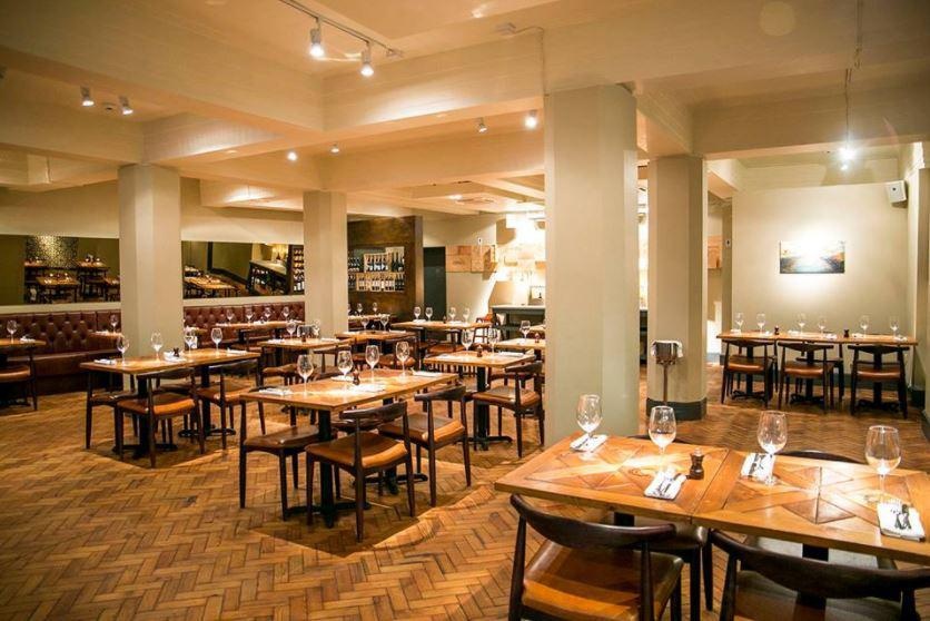 sao MU đi ăn sinh nhật Herrera ảnh 9 sao MU di an sinh nhat Herrera anh 9