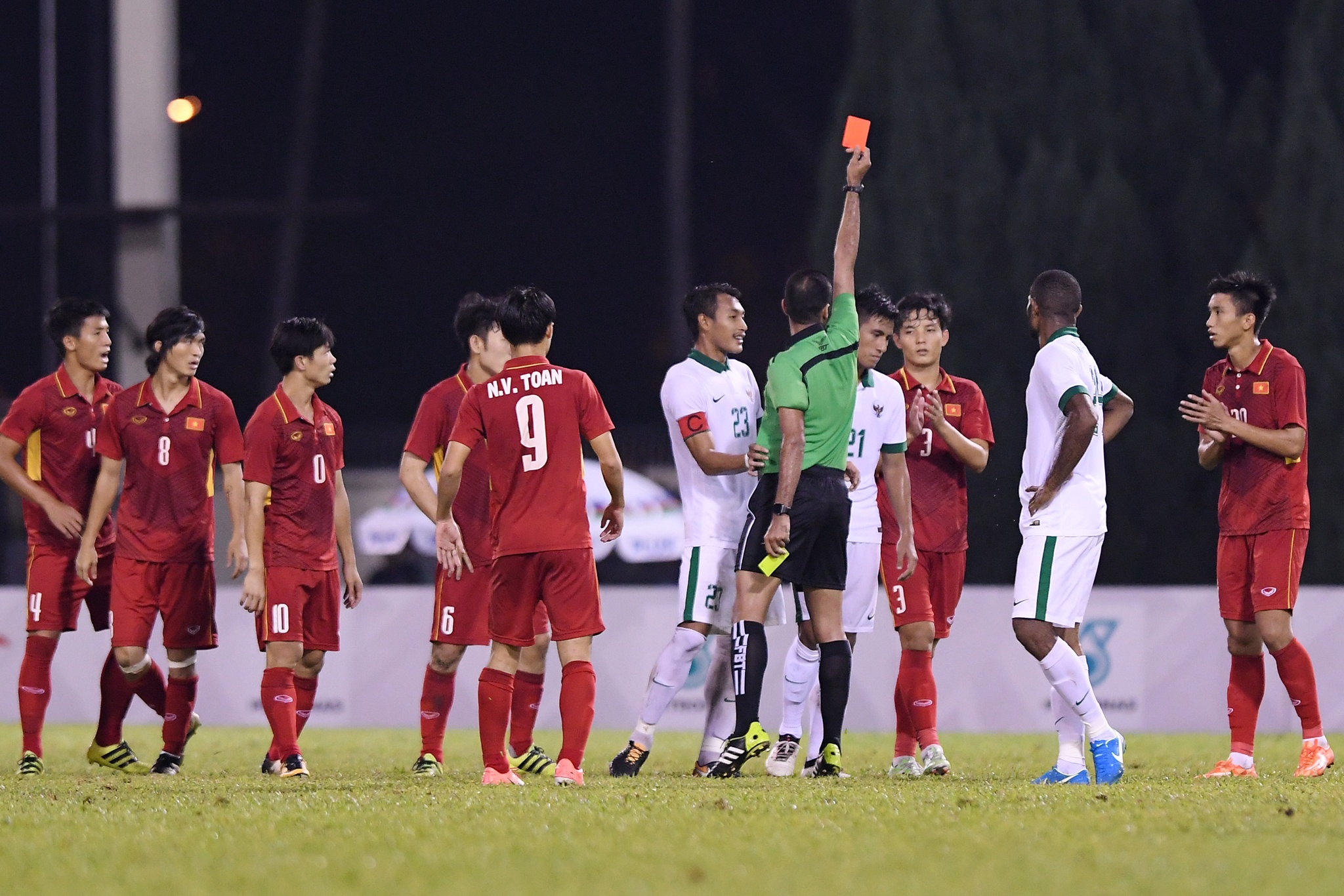 tran U22 Viet Nam vs U22 Indonesia anh 4