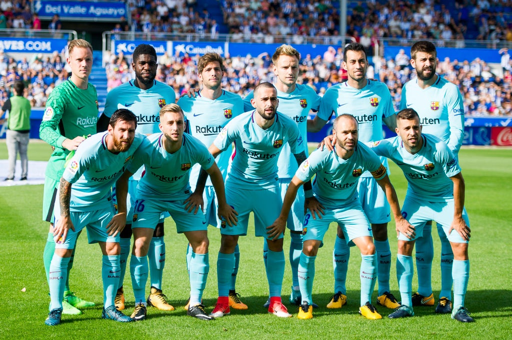 tran Alaves vs Barca anh 1