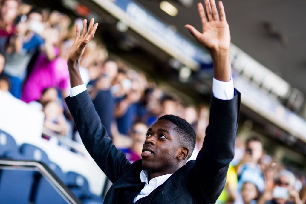 Dembele ra mat Barca anh 6