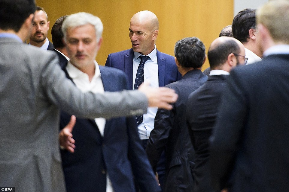 dan HLV du hoi nghi anh 6