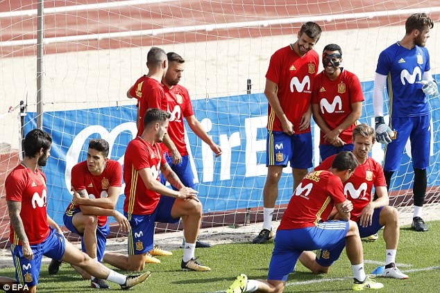 David Villa tro lai doi tuyen TBN anh 9