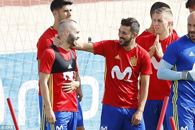 David Villa tro lai doi tuyen TBN anh 2