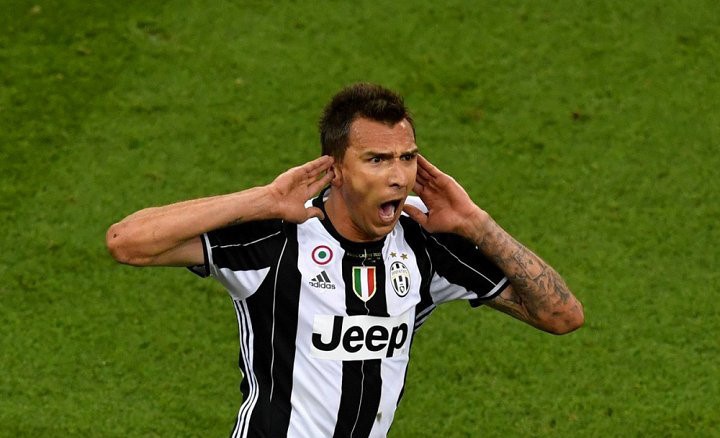 Giai ban thang dep nhat chau Au mua 2016/17 da co chu hinh anh