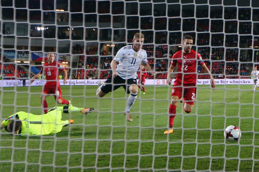 tran CH Czech vs Duc anh 3