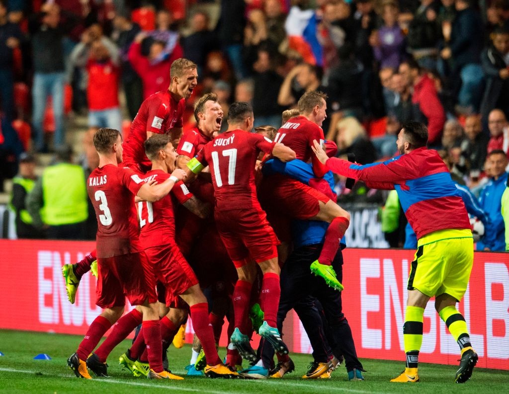 tran CH Czech vs Duc anh 8