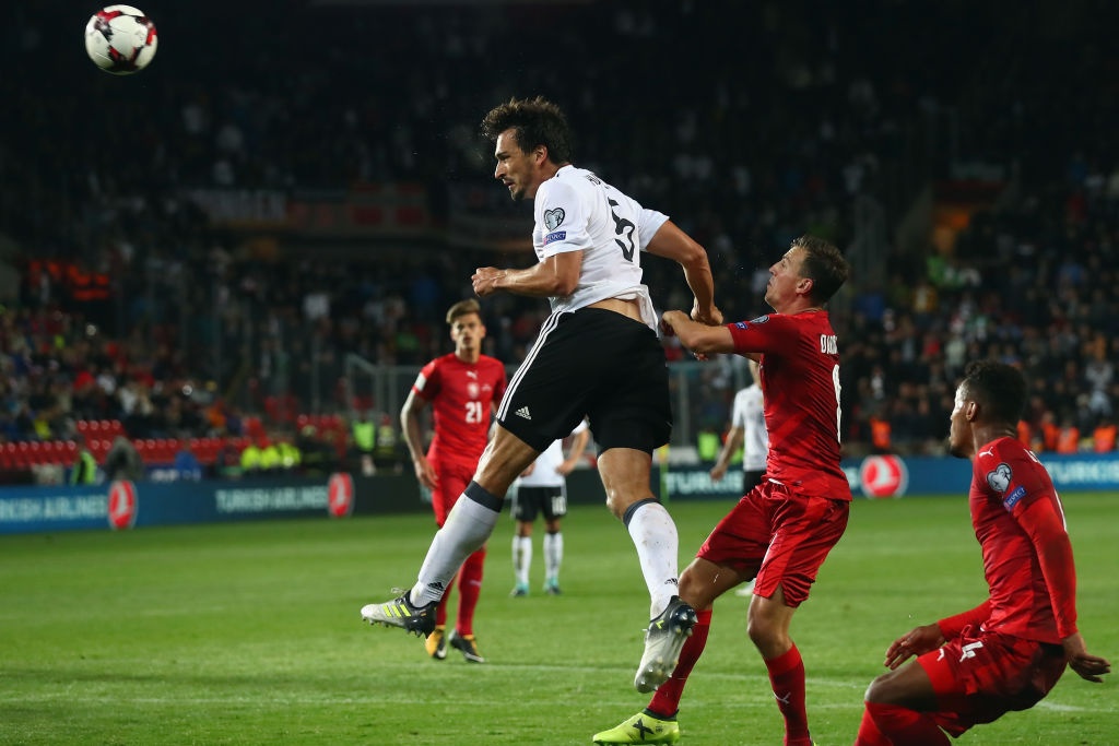 Hummels giup DT Duc 'khong co doi thu' o vong loai World Cup hinh anh