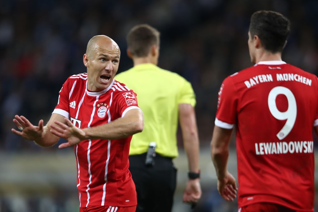 tran Hoffeinhem vs Bayern anh 5