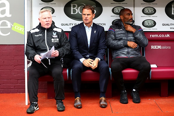 HLV dau tien bi sa thai o Ngoai hang Anh anh 2