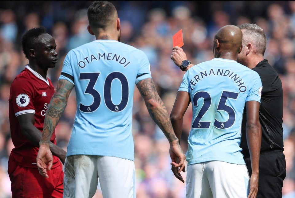 4 cu kung-fu rung ron o vong 4 Ngoai hang Anh anh 2