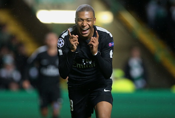 Mbappe lap ky luc ngay tran thu 2 cho PSG hinh anh