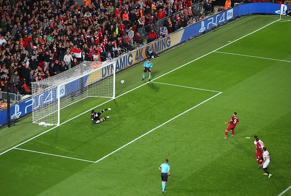 tran Liverpool vs Sevilla anh 9