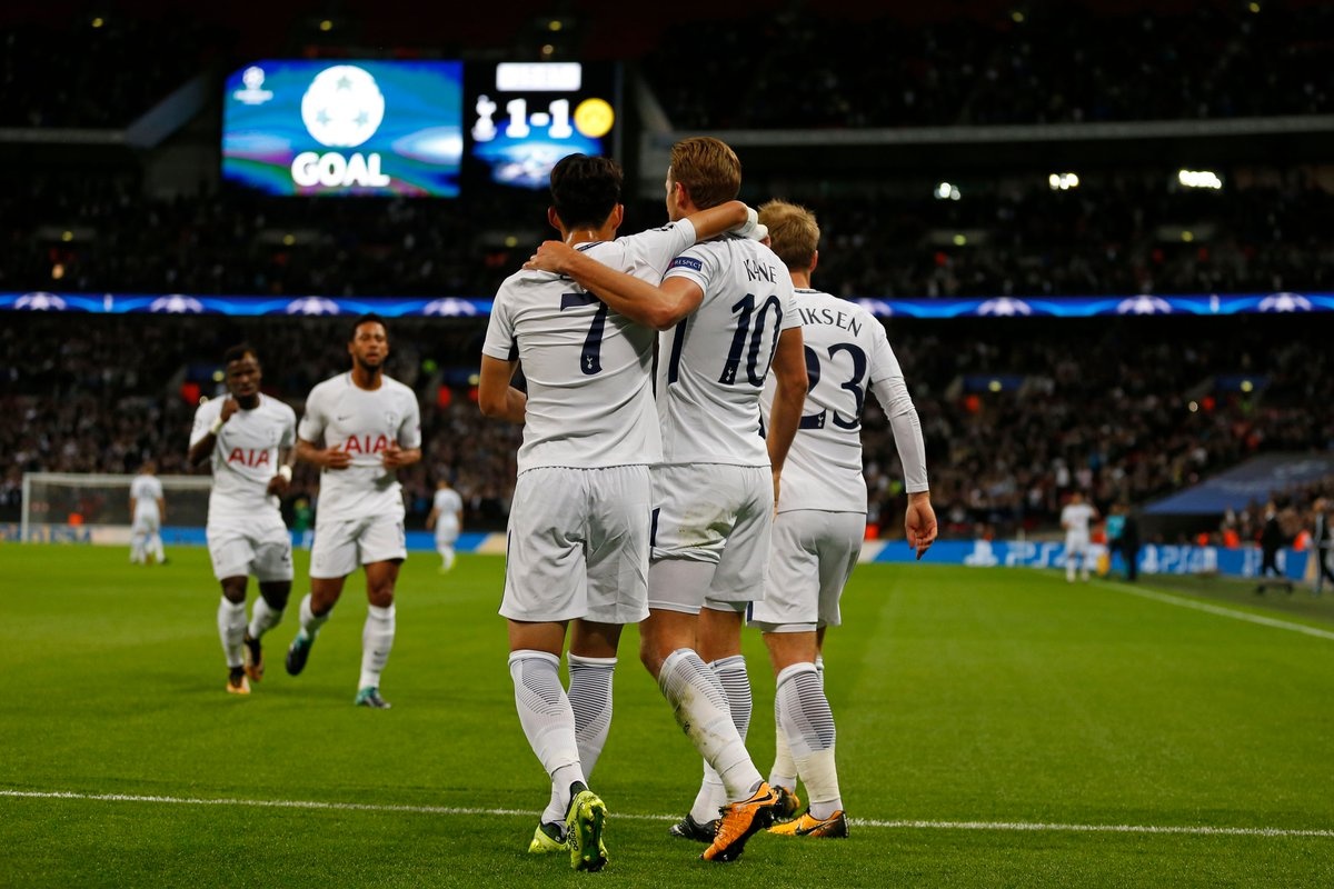 tran Tottenham vs Dortmund anh 12