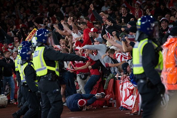 tran Arsenal vs Cologne anh 12