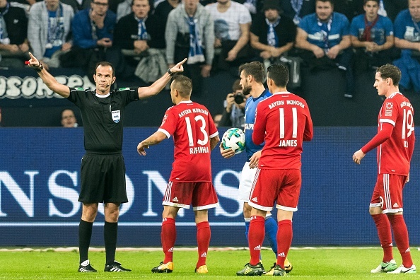 tran Schalke vs Bayern anh 3