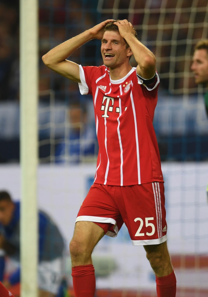 tran Schalke vs Bayern anh 8