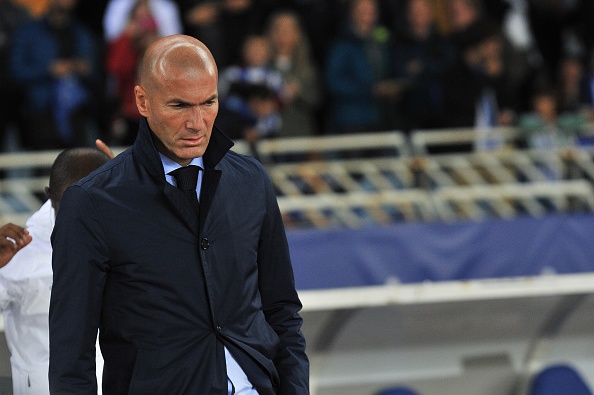 Zidane bien minh cho tran thua muoi mat cua Real hinh anh