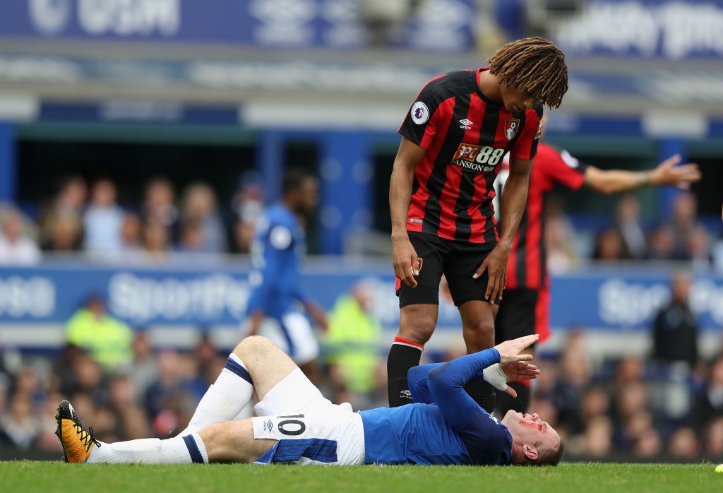 Rooney chay mau anh 1