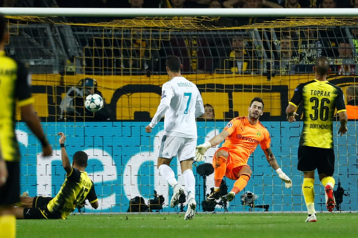 tran Dortmund vs Real anh 3