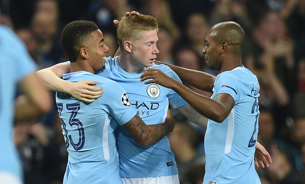 Man City de dang ha nha vo dich quoc gia Ukraine hinh anh