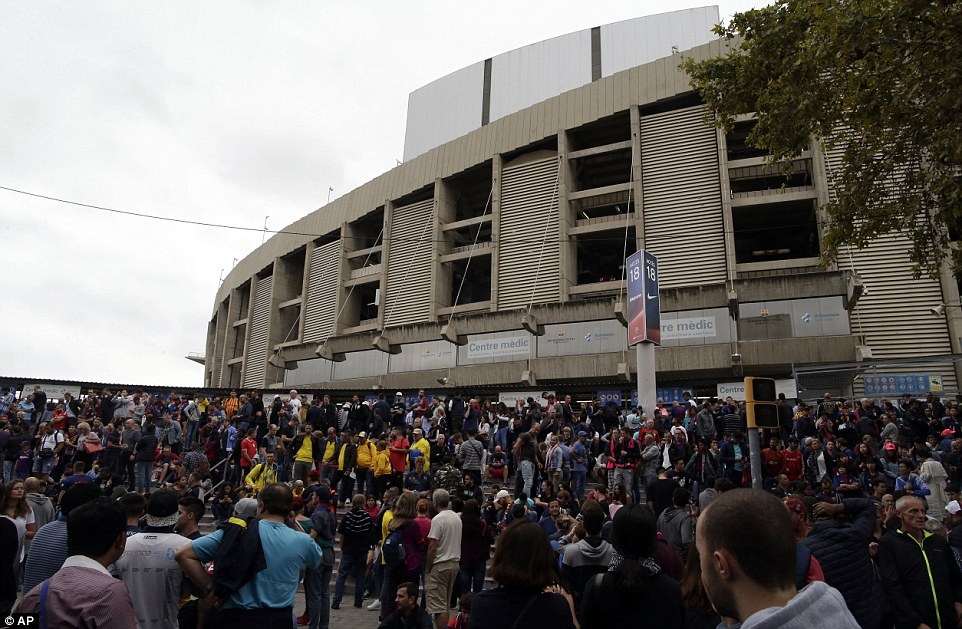 tran Barca 3-0 Las Palmas anh 12