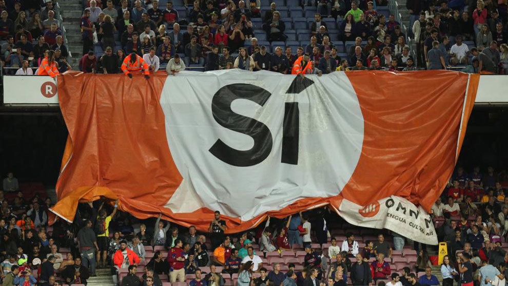 tran Barcelona bi hoan anh 13