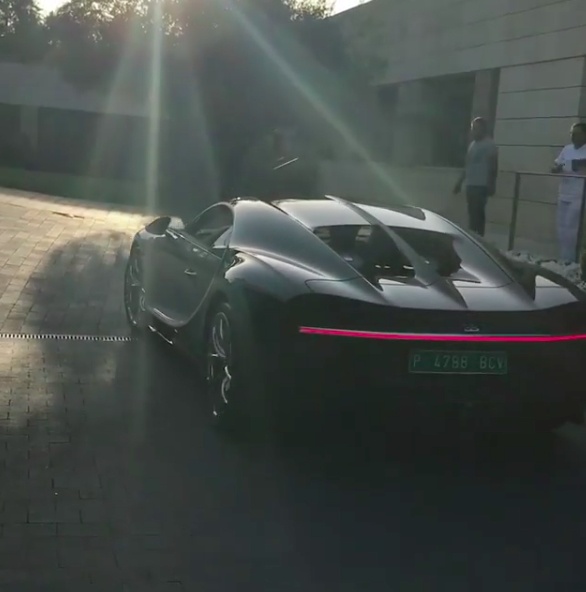 Ronaldo tau sieu xe anh 9