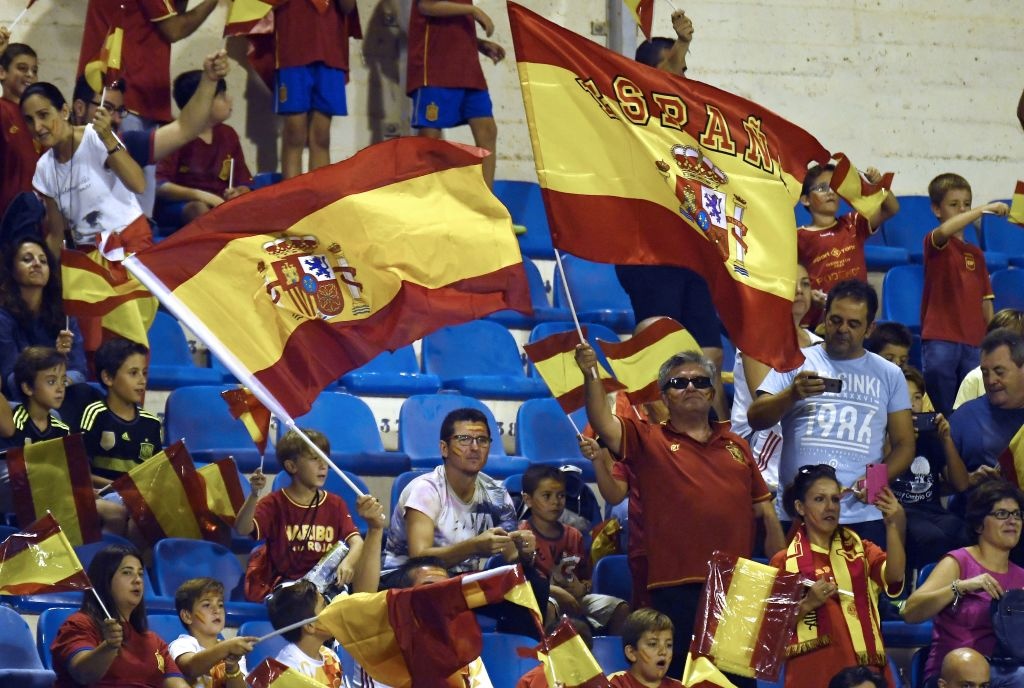 Tay Ban Nha gianh ve du World Cup anh 2