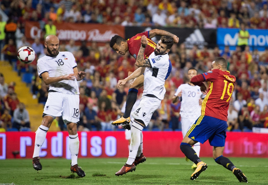 Tay Ban Nha gianh ve du World Cup anh 7