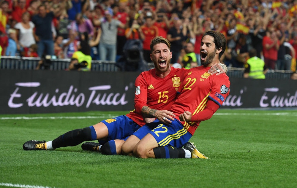 Tay Ban Nha gianh ve du World Cup anh 1