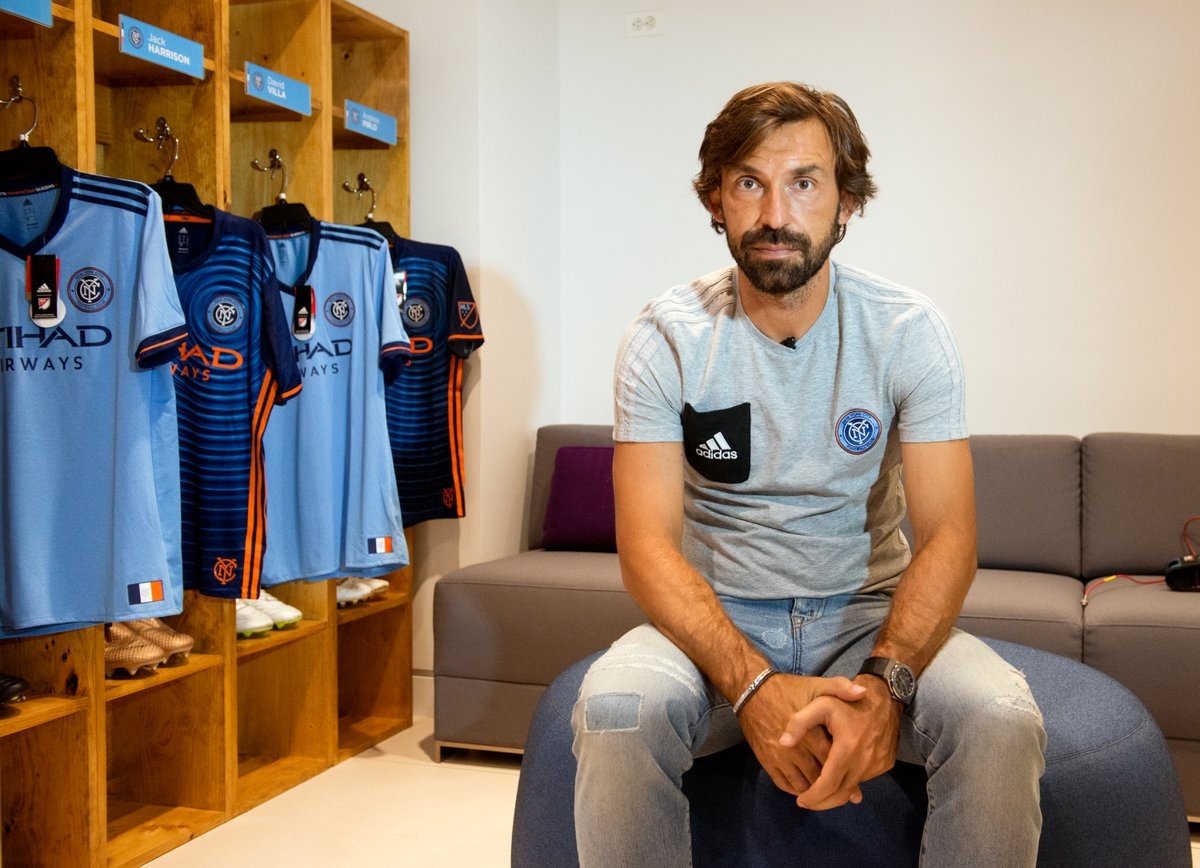 Pirlo giai nghe anh 1