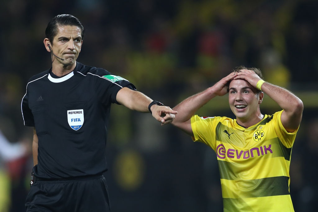 Thanh dia cua Dortmund that thu lan dau sau 30 thang hinh anh