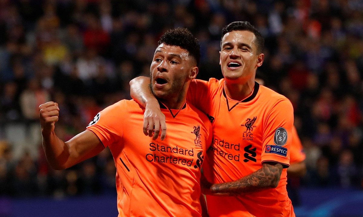 Firmino va Salah lap cu dup, Liverpool vui dap Maribor 7-0 hinh anh