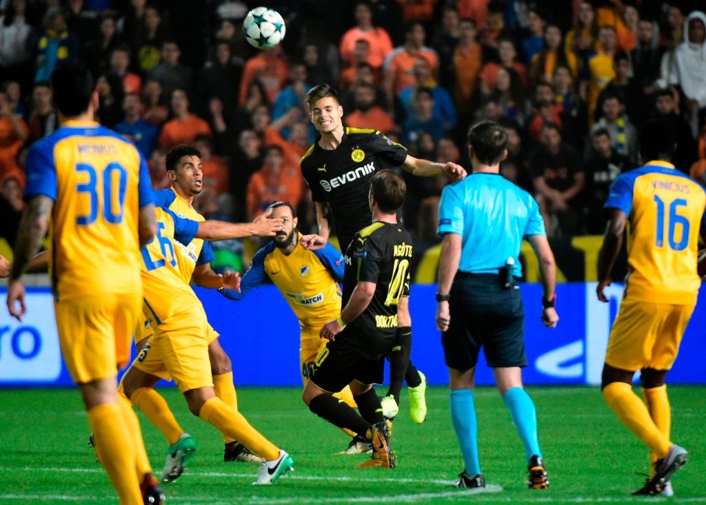 Dortmund bi cam hoa anh 2