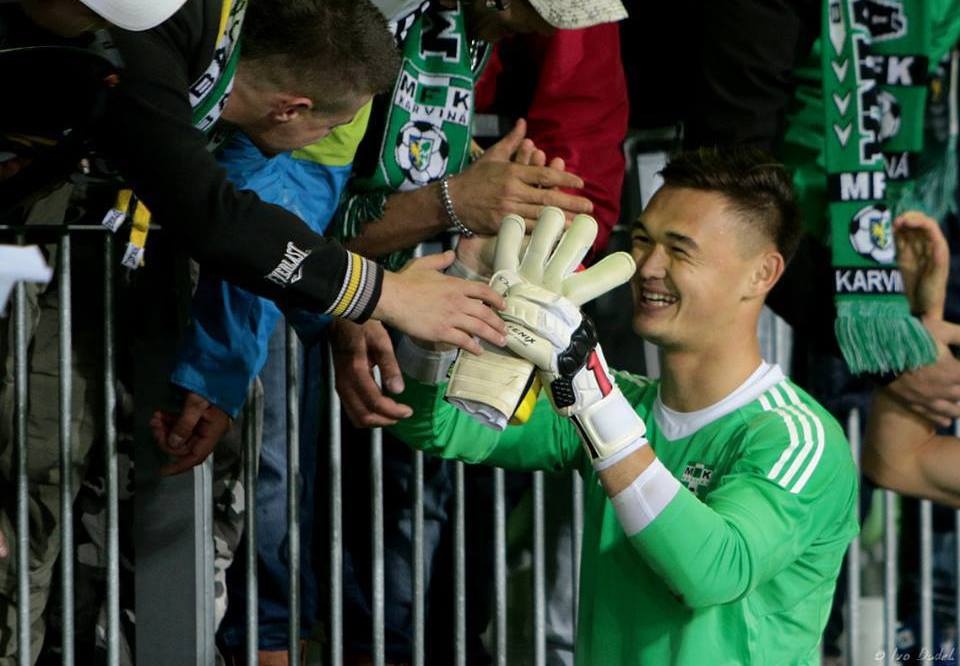 Thu mon Viet kieu vao doi hinh hay nhat o CH Czech ngay tran ra mat hinh anh