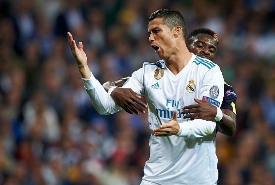 De Bruyne quat Silva, Ronaldo lam hong tuyet ky luom rau gap thit hinh anh