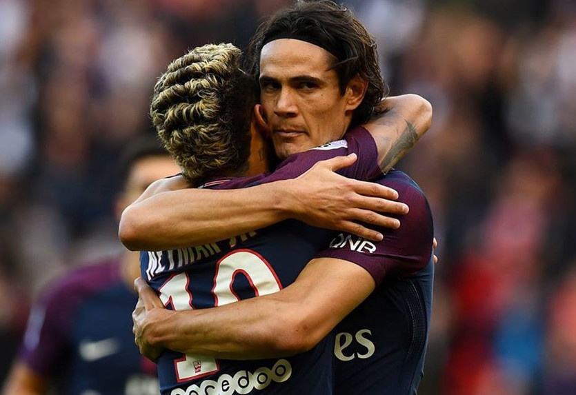 Cavani tuyen bo khong can lam ban voi Neymar hinh anh
