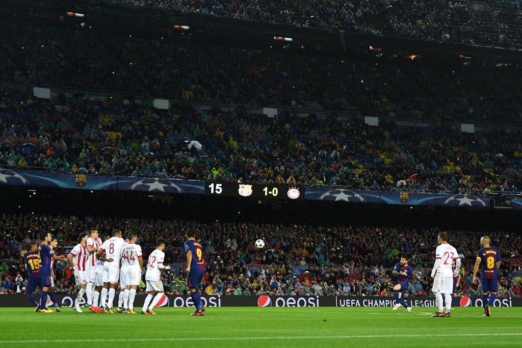 tran Barca 3-1 Olympiacos anh 1