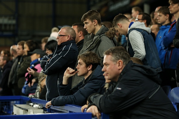 tran Everton 1-2 Lyon anh 13