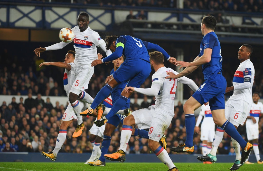 tran Everton 1-2 Lyon anh 9